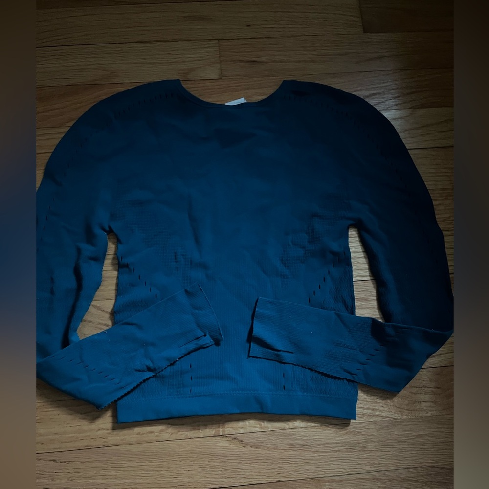 TEAL FABLETICS CROPPED TIGHT FIT ATHLETIC SHIRT